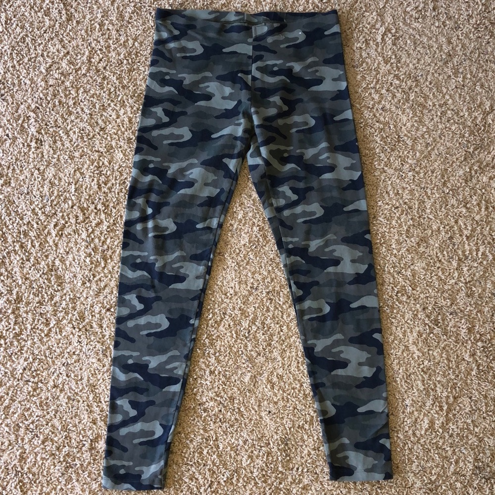 Green Camouflage Leggings